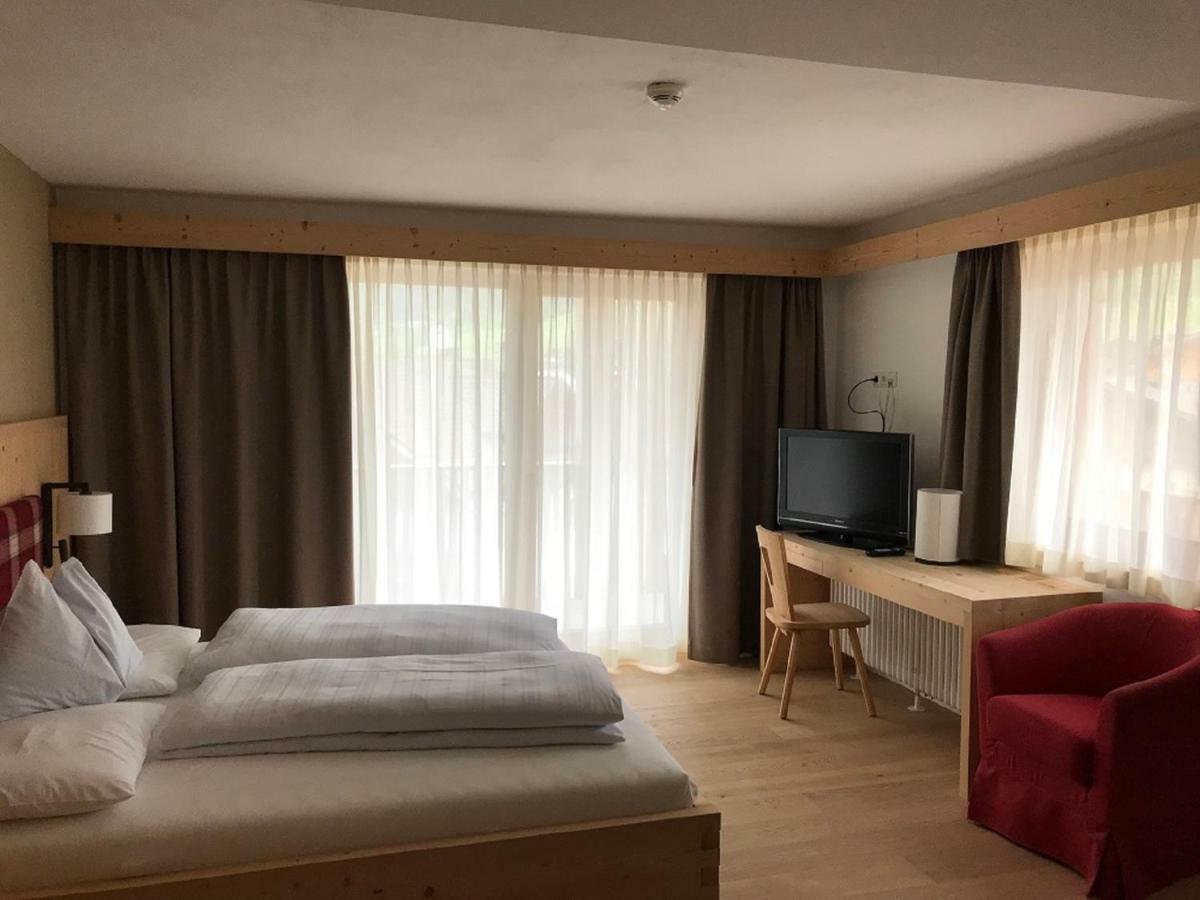 Hotel Schoenblick Sexten Eksteriør bilde