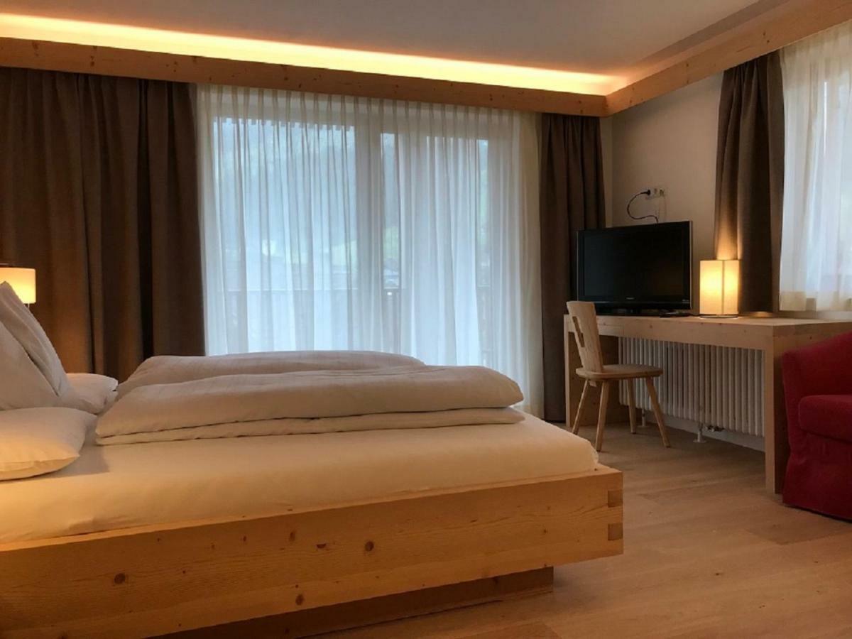 Hotel Schoenblick Sexten Eksteriør bilde