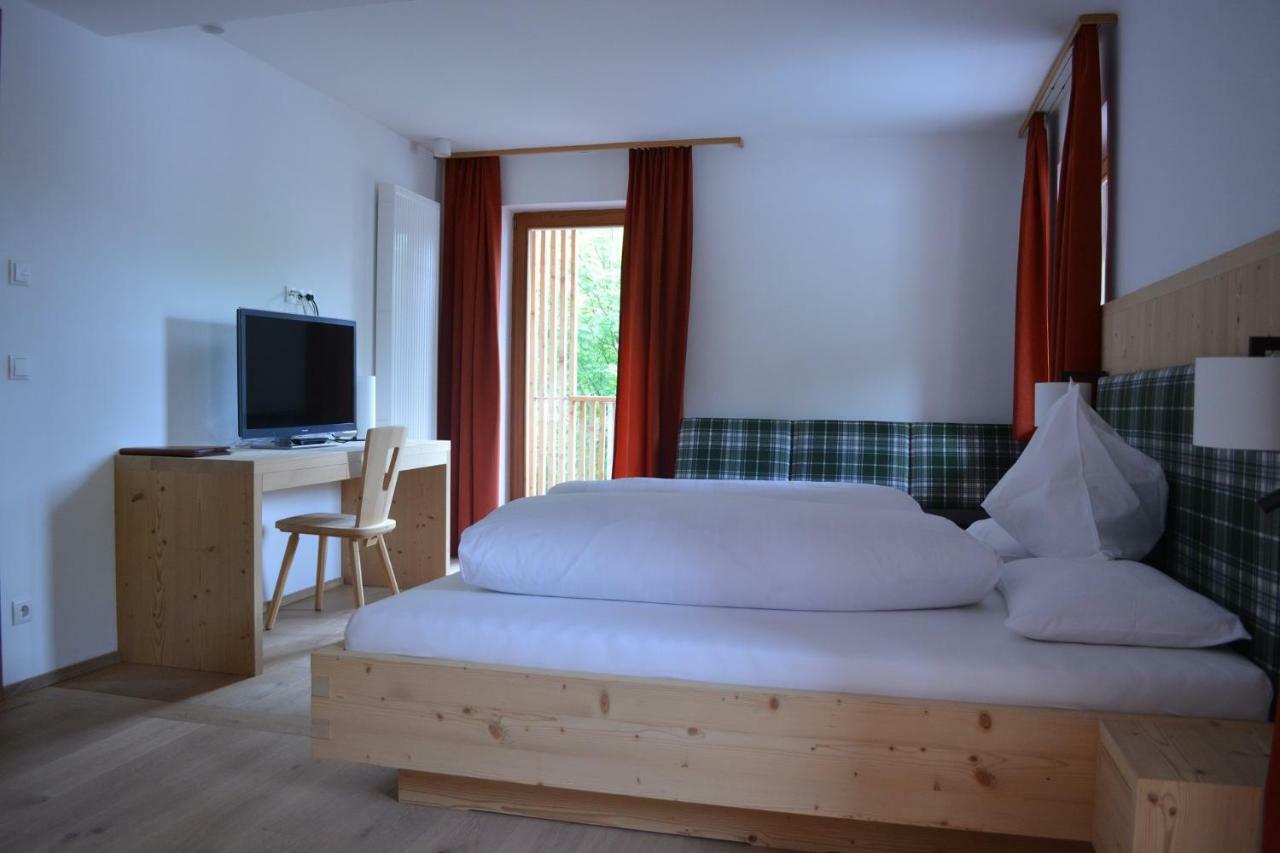 Hotel Schoenblick Sexten Eksteriør bilde